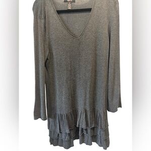 Style & Co. Gray Ruffled Long Sleeve Tunic